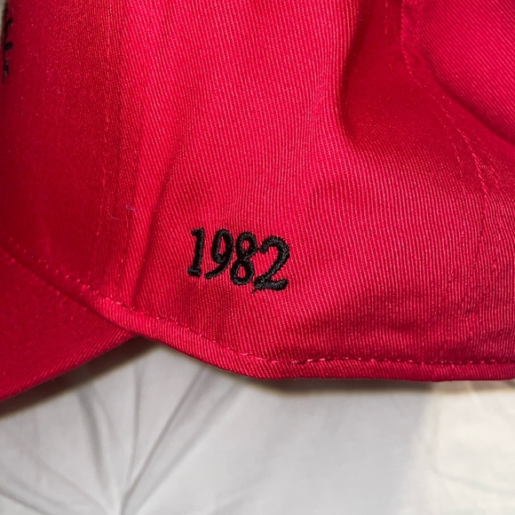 Red and Black Five Panel Siegleman Stable Hat - Picture 2 of 4